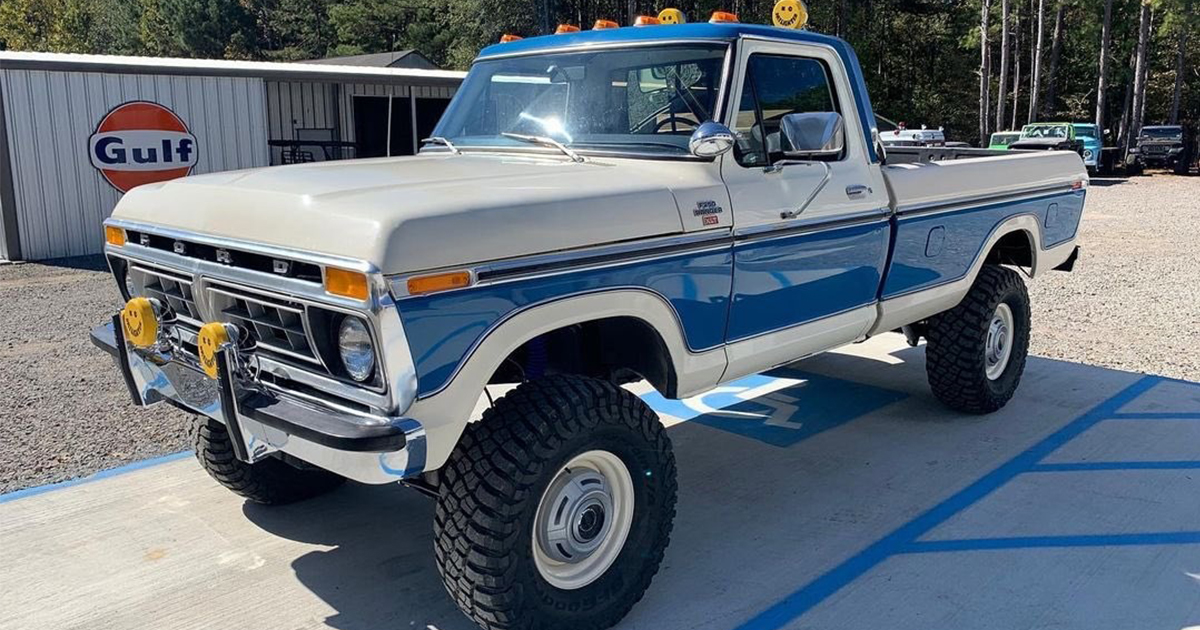 1977 Ford F-250 With a 460 4x4 1.jpg