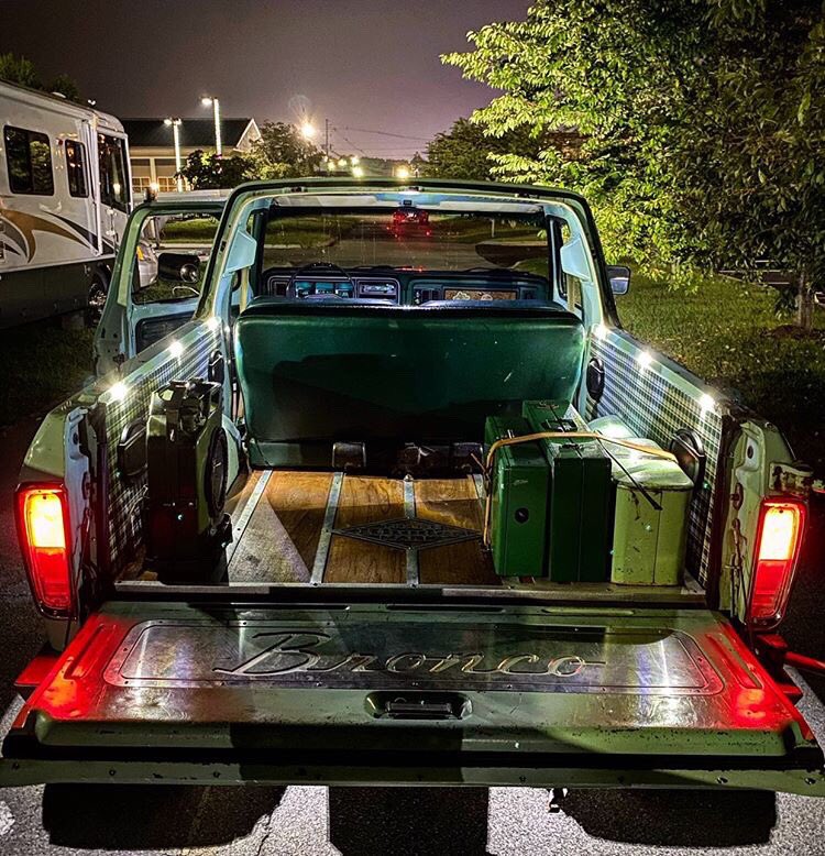 1978 Ford Bronco With a 351 Original Paint 2.jpg