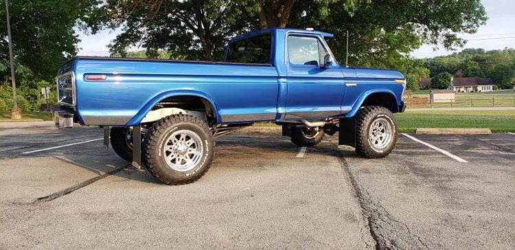 1978 Ford F-150 With a 460 4-Speed 4x4 13.jpg