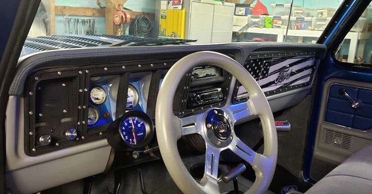 1978 Ford F-150 With a 460 4-Speed 4x4 5.jpg