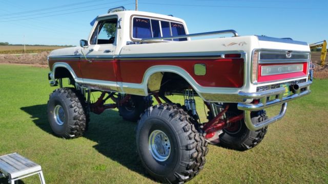 1978 Ford F150 Lifted On Super Swampers 4x4 4.jpg