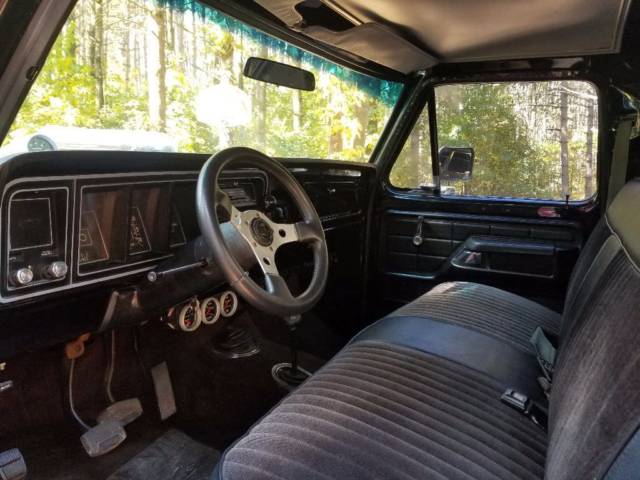1978 Ford F150 With Blown 351 Cleveland 4x4 4.jpg