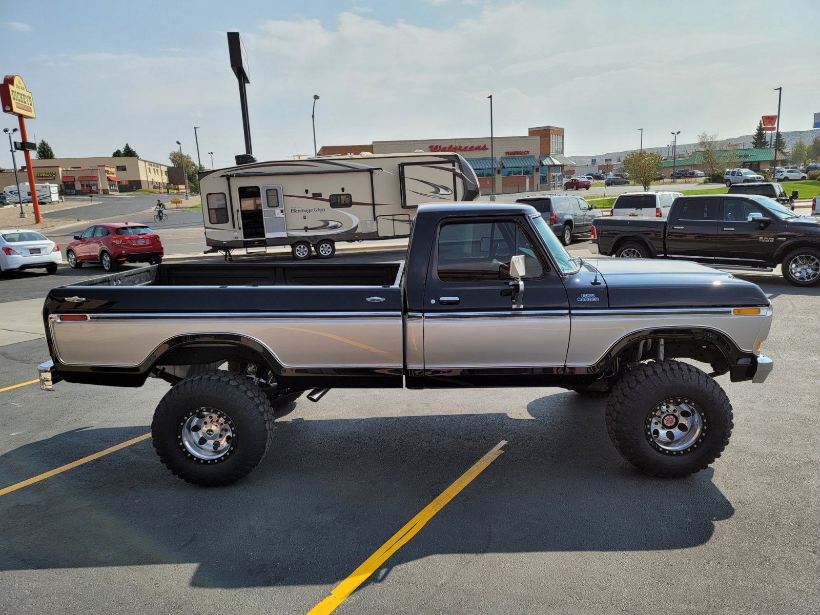 1978 Ford Truck F-250 With a 460 Engine 7.jpg
