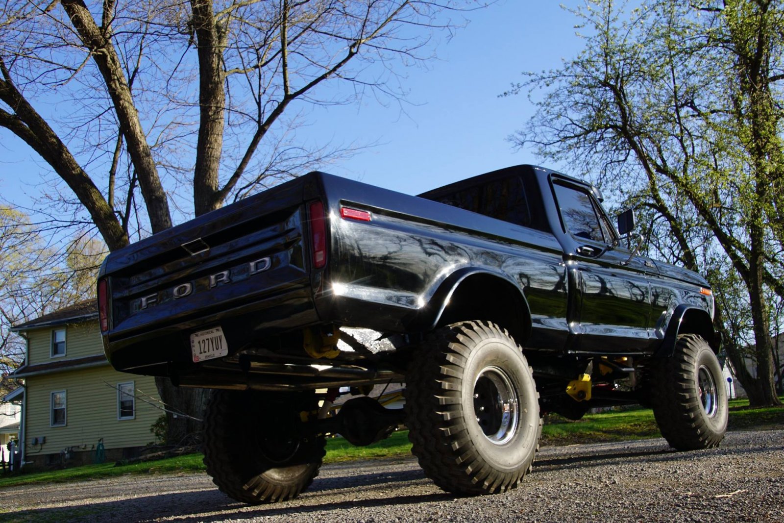 1979 F-150 460 Dupont Jet Black 10.jpg