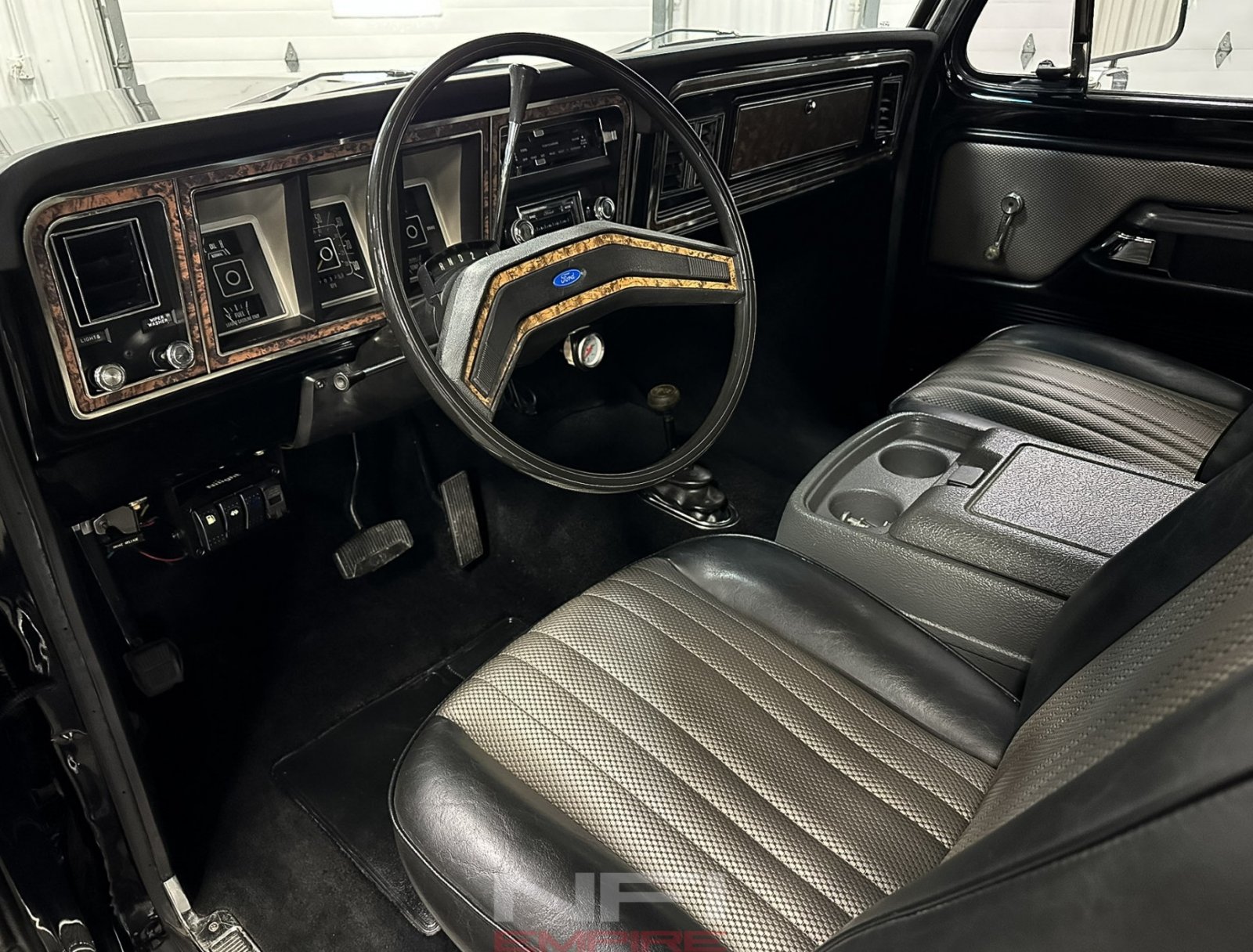 1979 Ford Bronco 4x4 4.jpg