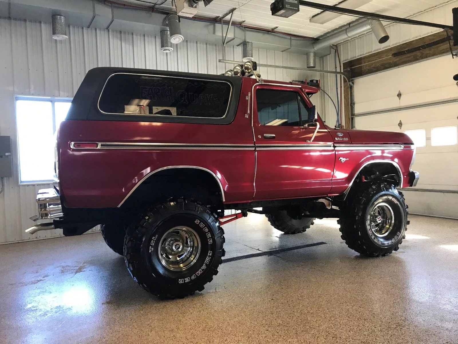 1979 Ford Bronco 4x4 On Boggers 4.jpg
