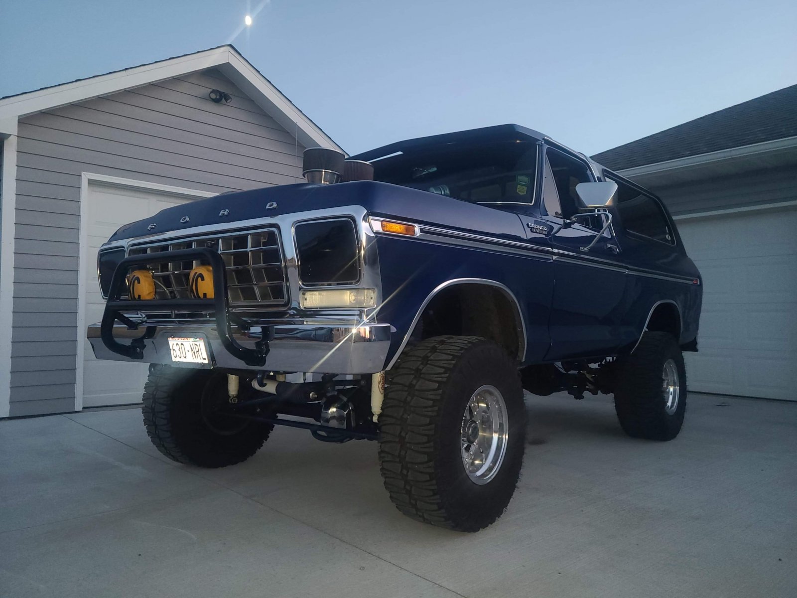 1979 Ford Bronco With a 514ci Big Block 3.jpeg