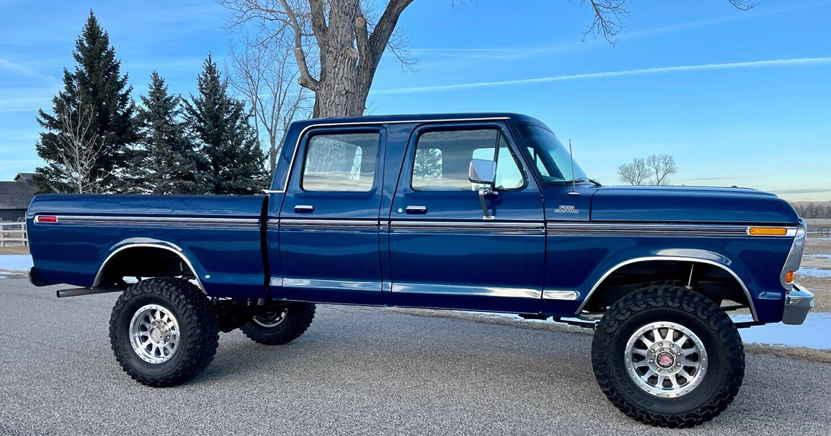 1979 Ford F-250 Crewcab Factory 4x4 .jpg