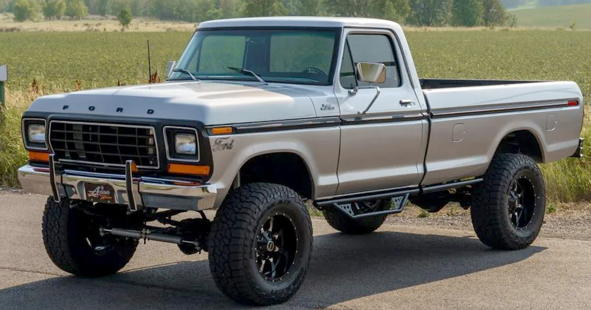 1979 Ford F-250 Supercharged LS-Powered 4×4.jpg