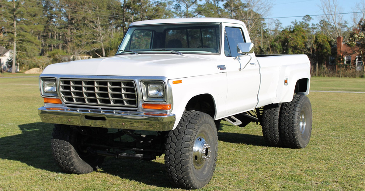 1979 Ford F-350 With a 460 Dually 4x4.jpg