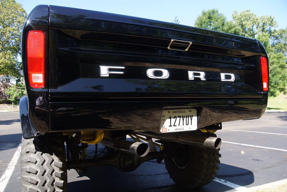 1979 Ford F150 With a 460 Dupont Jet Black Paint 6.jpg