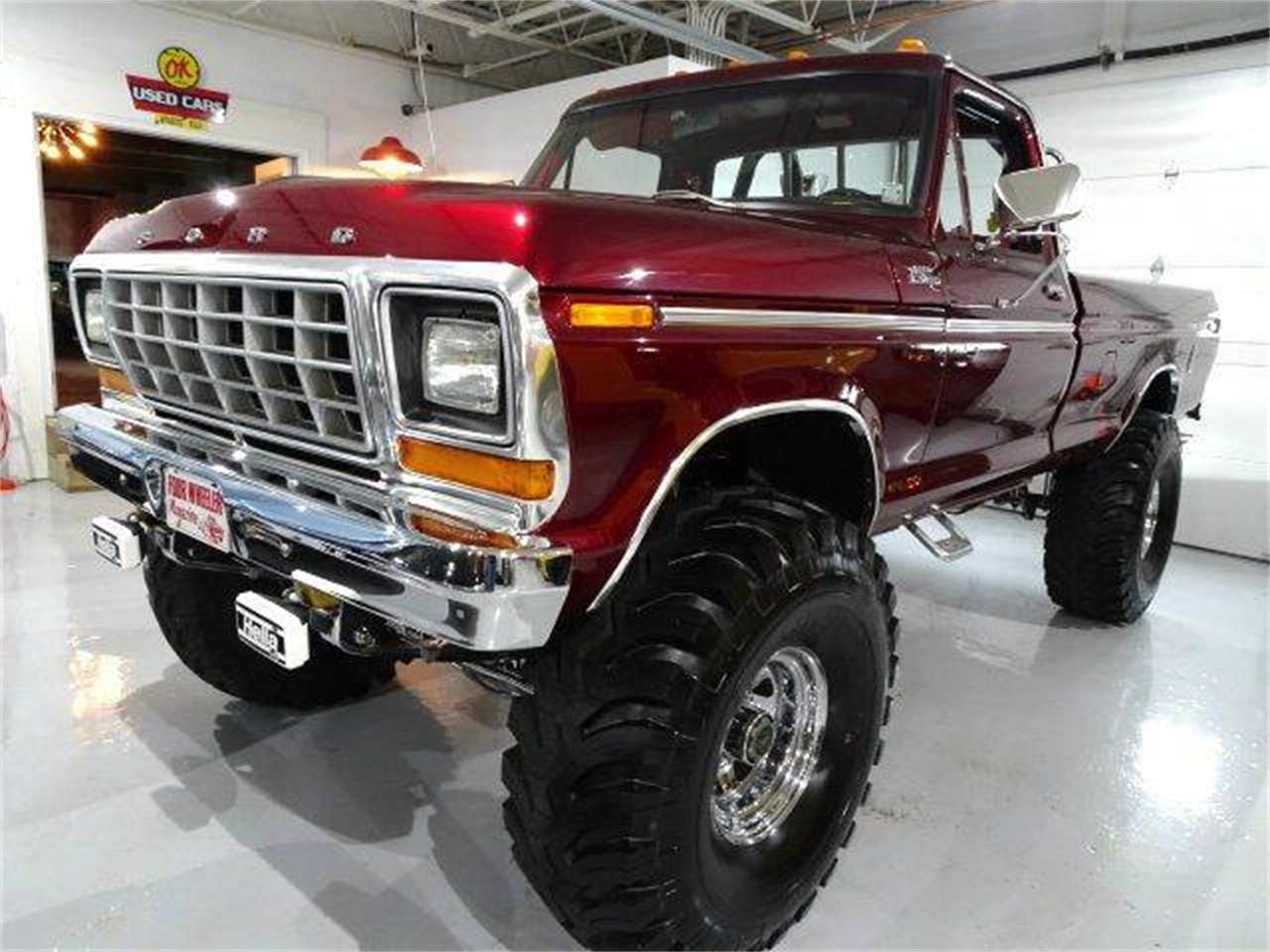 1979 Ford F250 Candy Apple Red Pearl 2.jpg