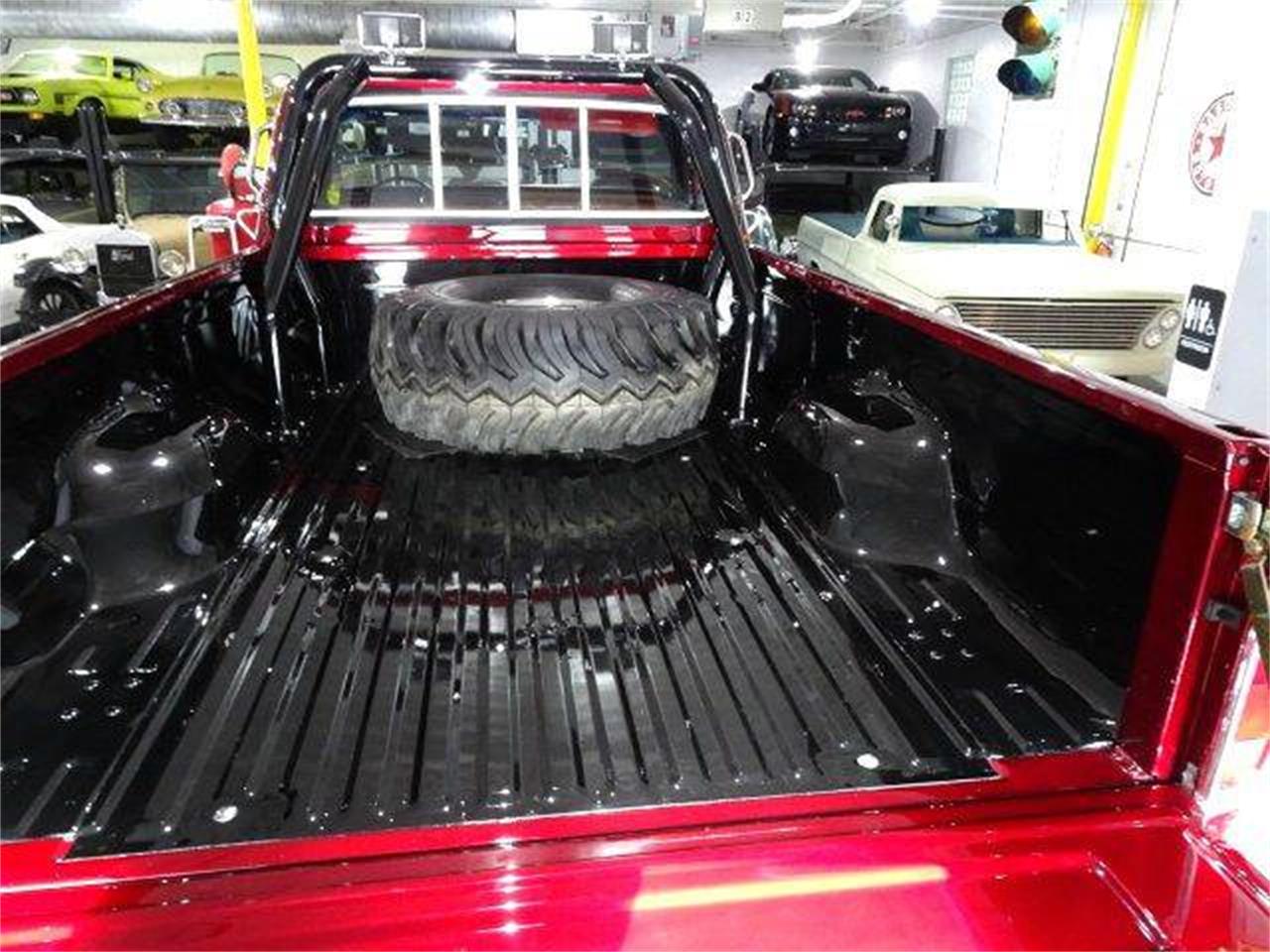 1979 Ford F250 Candy Apple Red Pearl 8.jpg