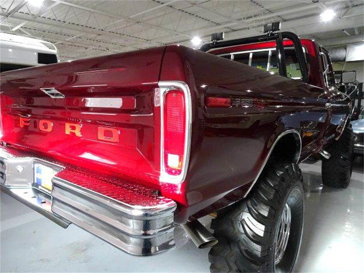 1979 Ford F250 Candy Apple Red Pearl 9.jpg