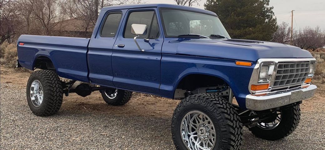 1979 Ford F250 Crew Cab Four-Wheel-Drive With a 460 7.jpg