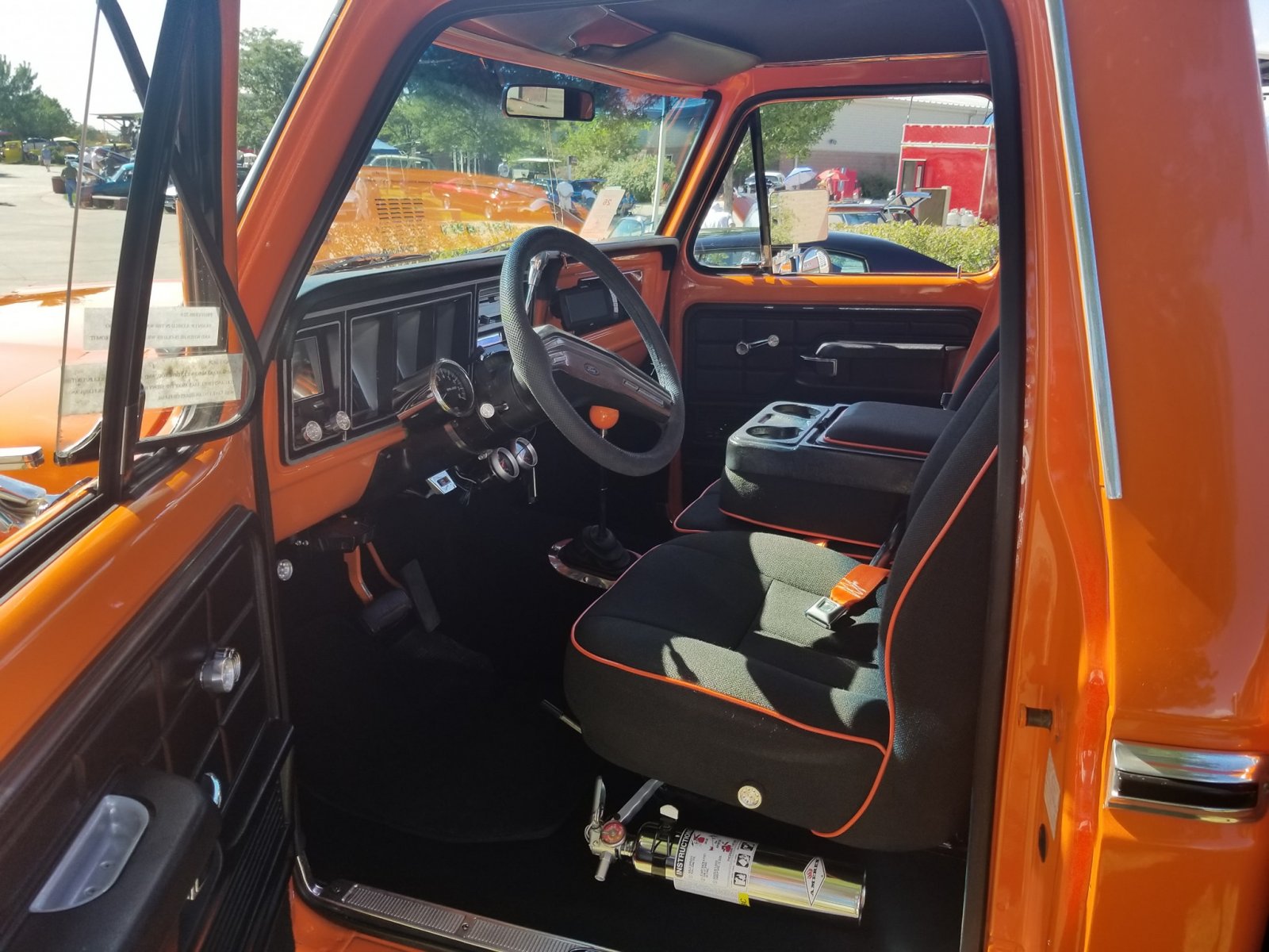 1979 Ford F250 Truck Has A 460ci With A C6 Transmission 5.jpg