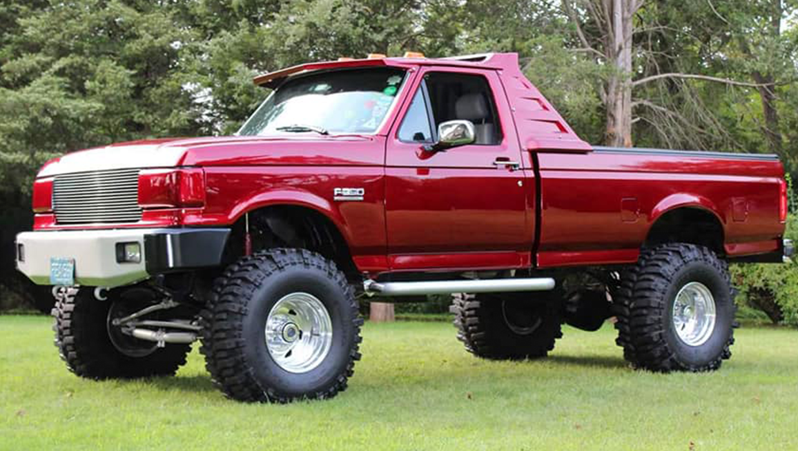1989 Ford F-350. 408 Stroker small block. 39.5 inch Boggers.png