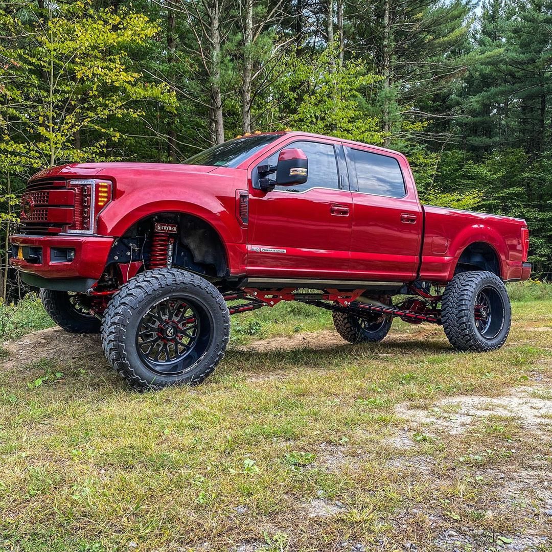 2017 Ford F250 Super Duty Platinum Ultimate.jpg