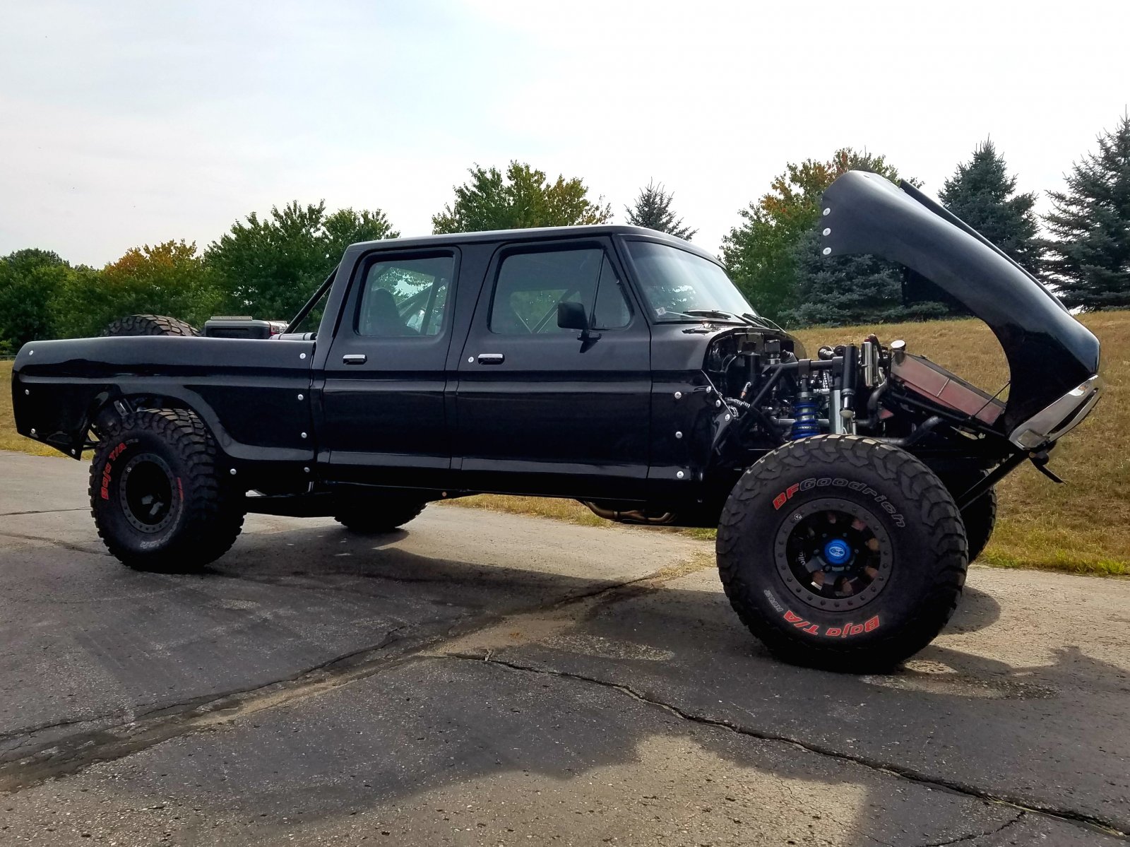 Ford Trophy F-250 Crew Cab 900 HP & 900 Lb-Ft of Torque 5.jpg