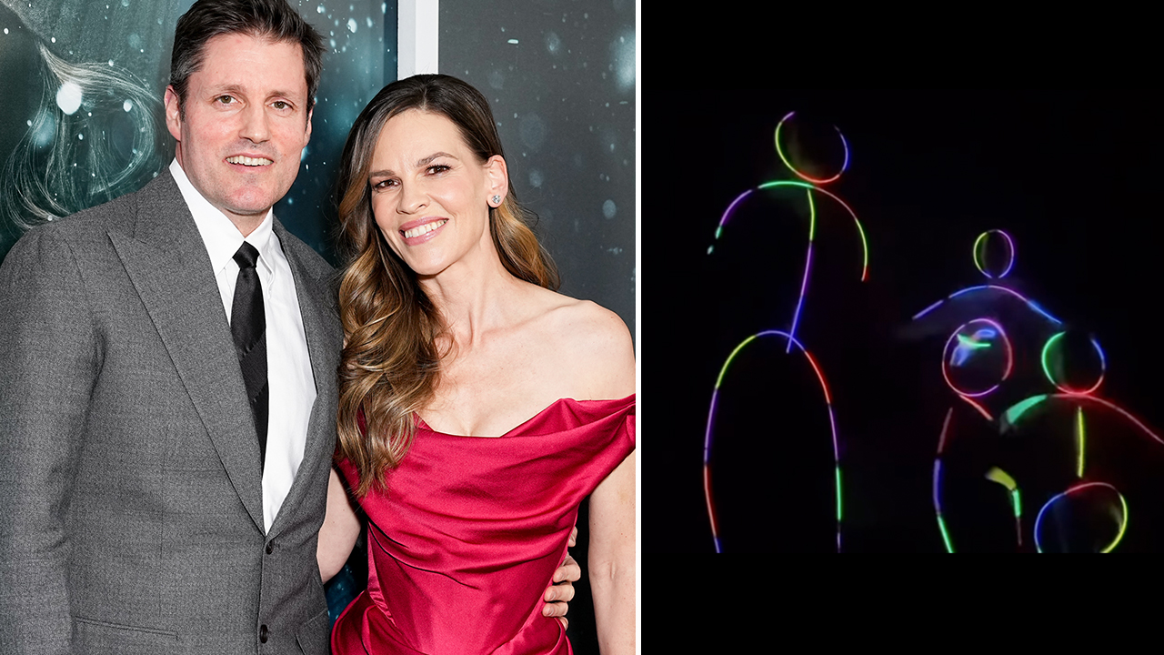 hilaryswankpregnant.jpg