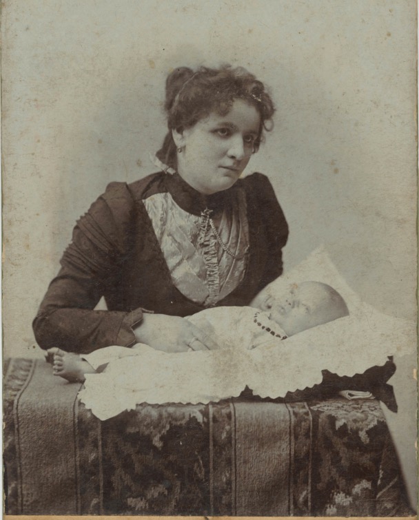 olena.jpg