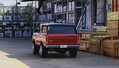 RED 1979 FORD BRONCO WITH A 351W 7.jpg