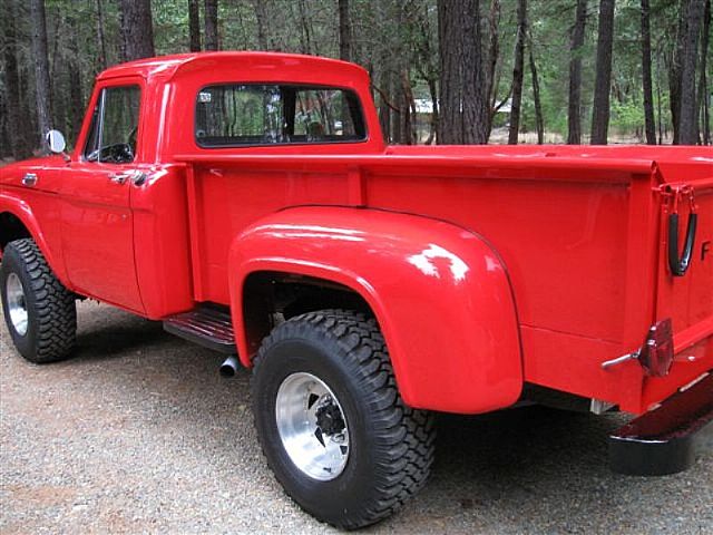 Viper Red 1964 Ford F-250 Flareside Bed 4x4  5.jpg